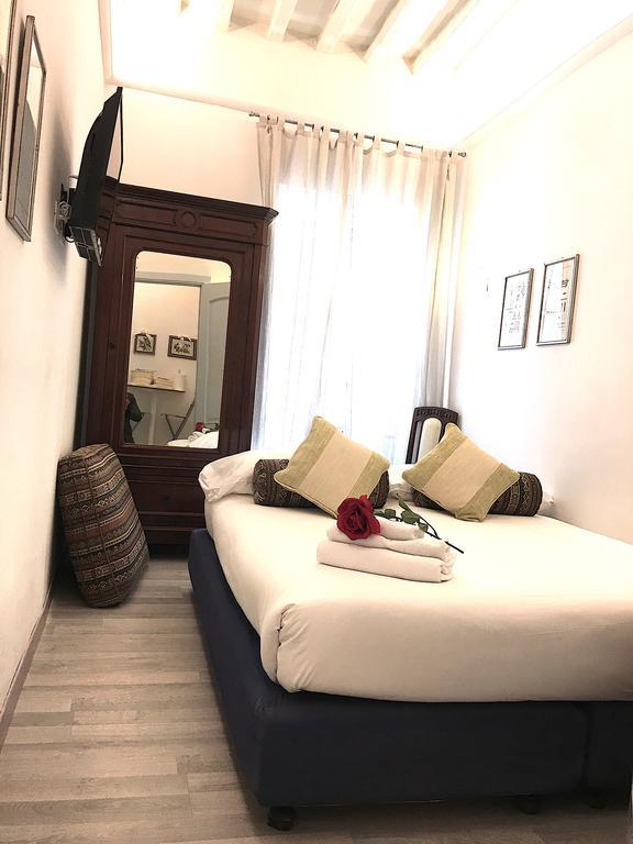 Vittoria Suite Rome Bagian luar foto